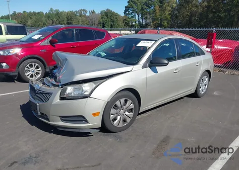 2013 Chevrolet Cruze Ls Auto z USA, uszkodzony, nr VIN 1G1PA5SG1D7301319